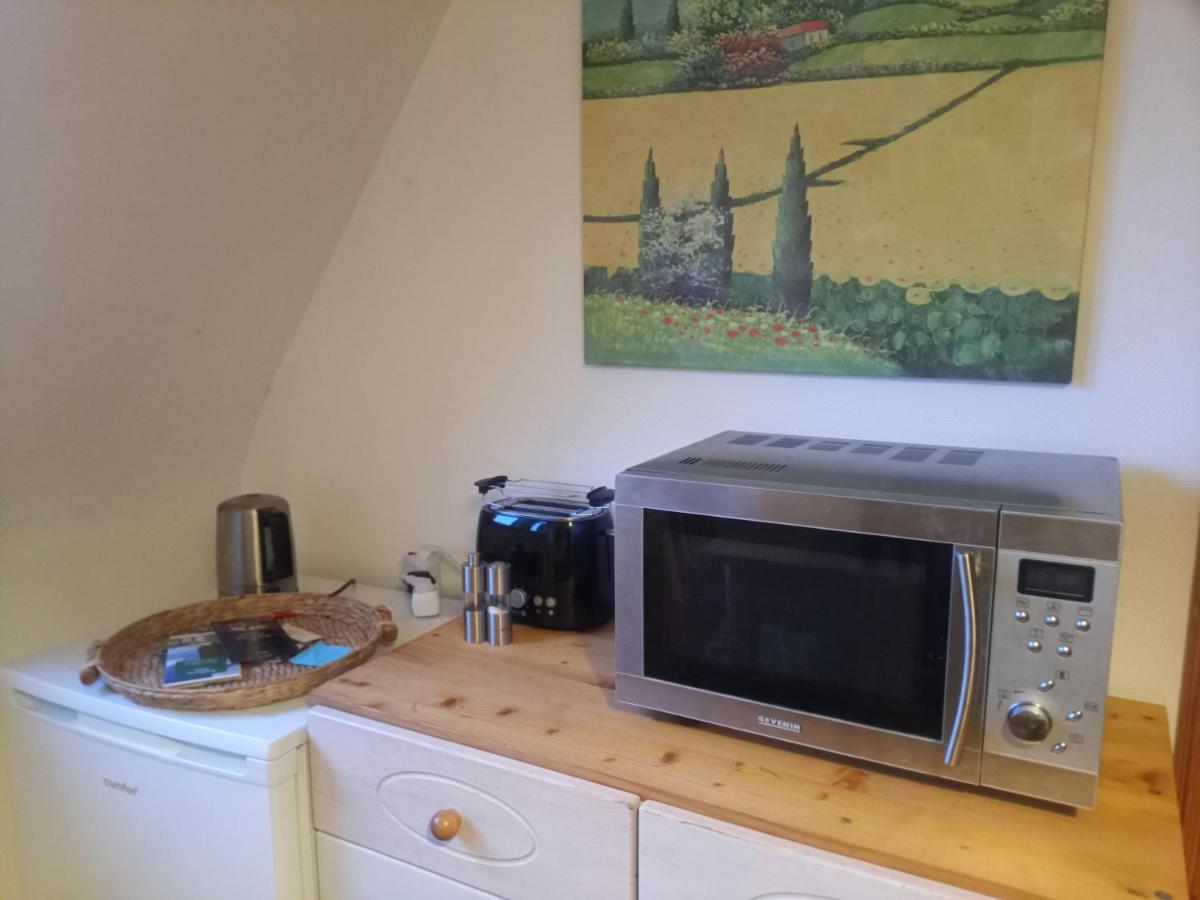 Familiensuite, Zwei Zimmer, Mitbenutzung Von Kuche Und Bad Rott Exterior photo